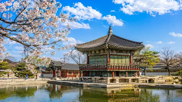 Changdeokgung Palace