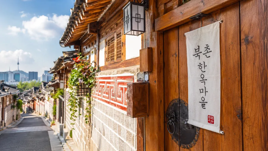 Top Things to Do in Bukchon Hanok Village: Hanbok, Tours & Photo Spots